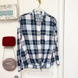 Equipment Button Down